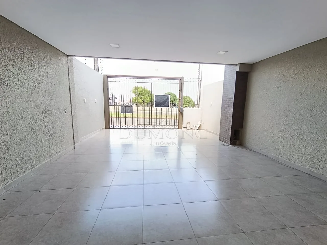 Alugar Casa / Sobrado em Foz do Igua&ccedil;u R$ 3.500,00 - Foto 3
