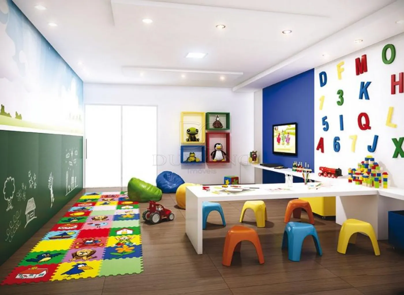 TERRENO COM 360 m² EM CONDOMÍNIO FECHADO