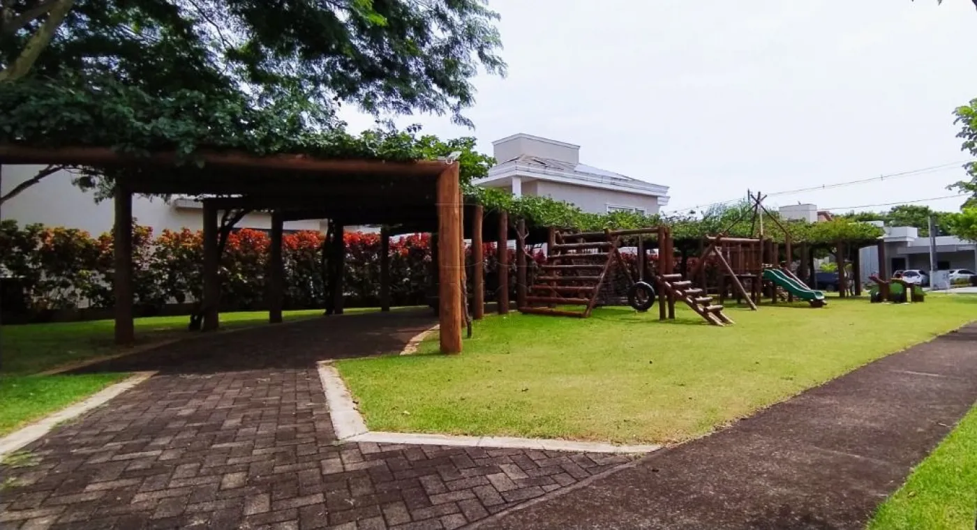 SOBRADO ALTO PADRÃO NO CONDOMÍNIO TERRAS ALPHA II