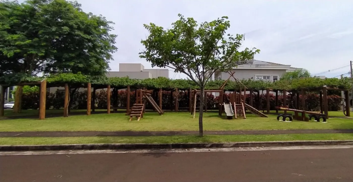 SOBRADO ALTO PADRÃO NO CONDOMÍNIO TERRAS ALPHA II