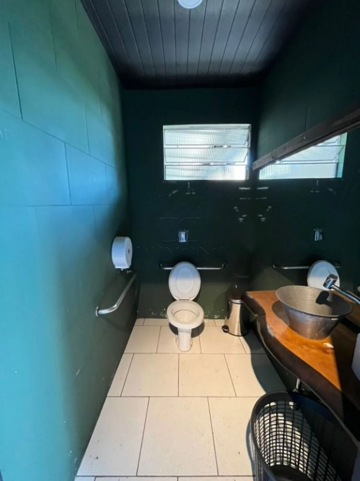 ÓTIMO IMÓVEL COMERCIAL PARA VENDA E LOCAÇÃO!!!