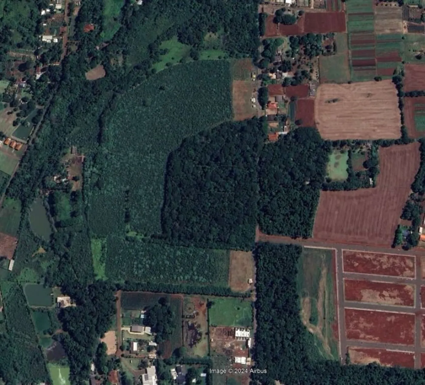 TERRENO Á VENDA  NO LOTEAMENTO PÔR DO SOL !!