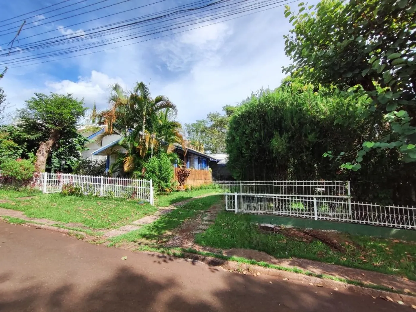 CASA À VENDA  CONDOMÍNIO SERENOLOGIA | FOZ DO IGUAÇU/PR