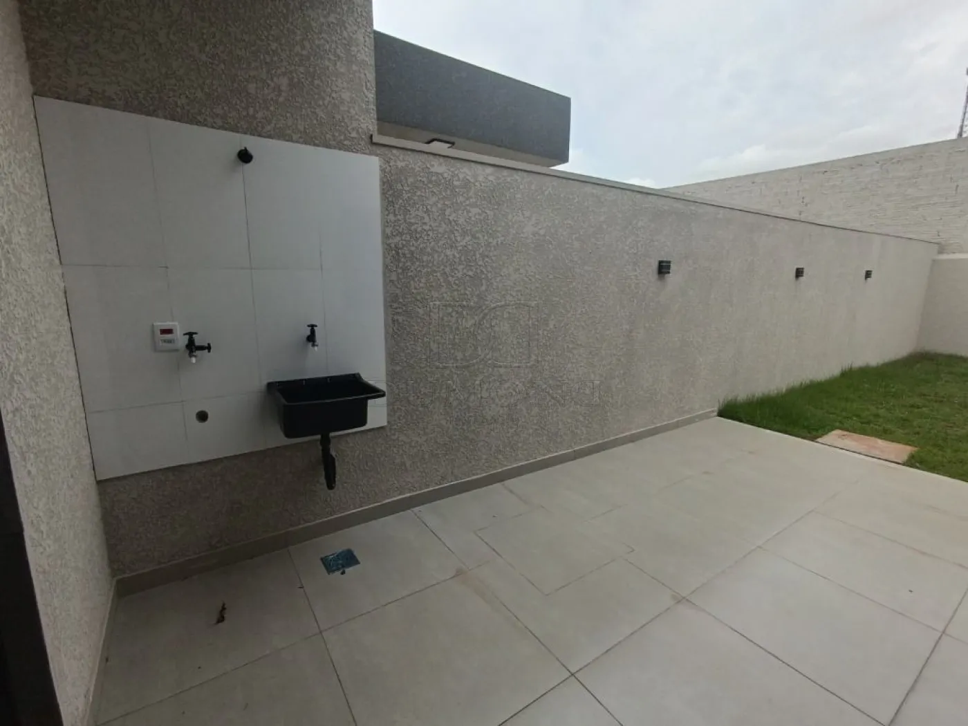 LINDA CASA Á VENDA NO JARDIM FENÍCIA !!!