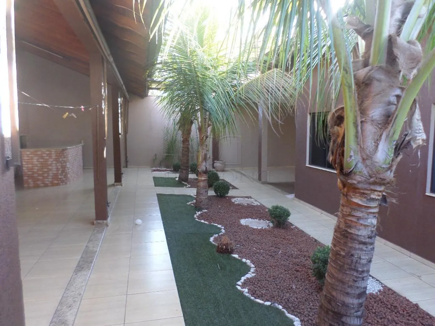 Casa com 3 dormitórios à venda com 253 m² por R$ 710.000 no Jardim Porto Belo em Foz do Iguaçu/PR