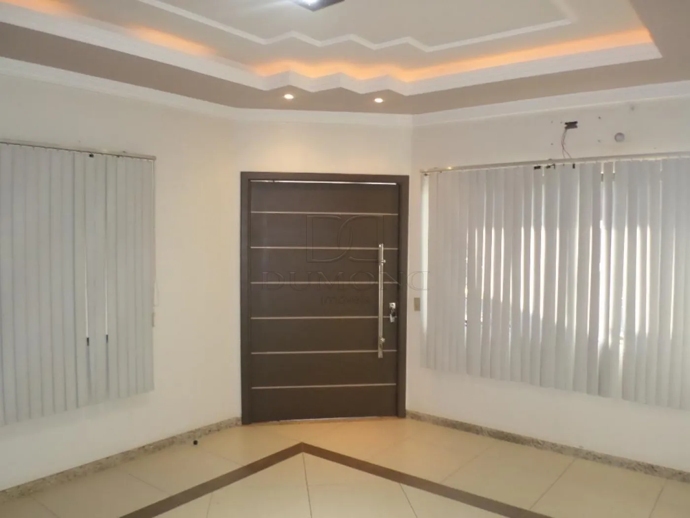 Casa com 3 dormitórios à venda com 253 m² por R$ 710.000 no Jardim Porto Belo em Foz do Iguaçu/PR