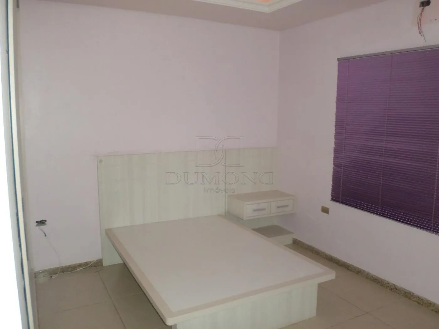 Casa com 3 dormitórios à venda com 253 m² por R$ 710.000 no Jardim Porto Belo em Foz do Iguaçu/PR