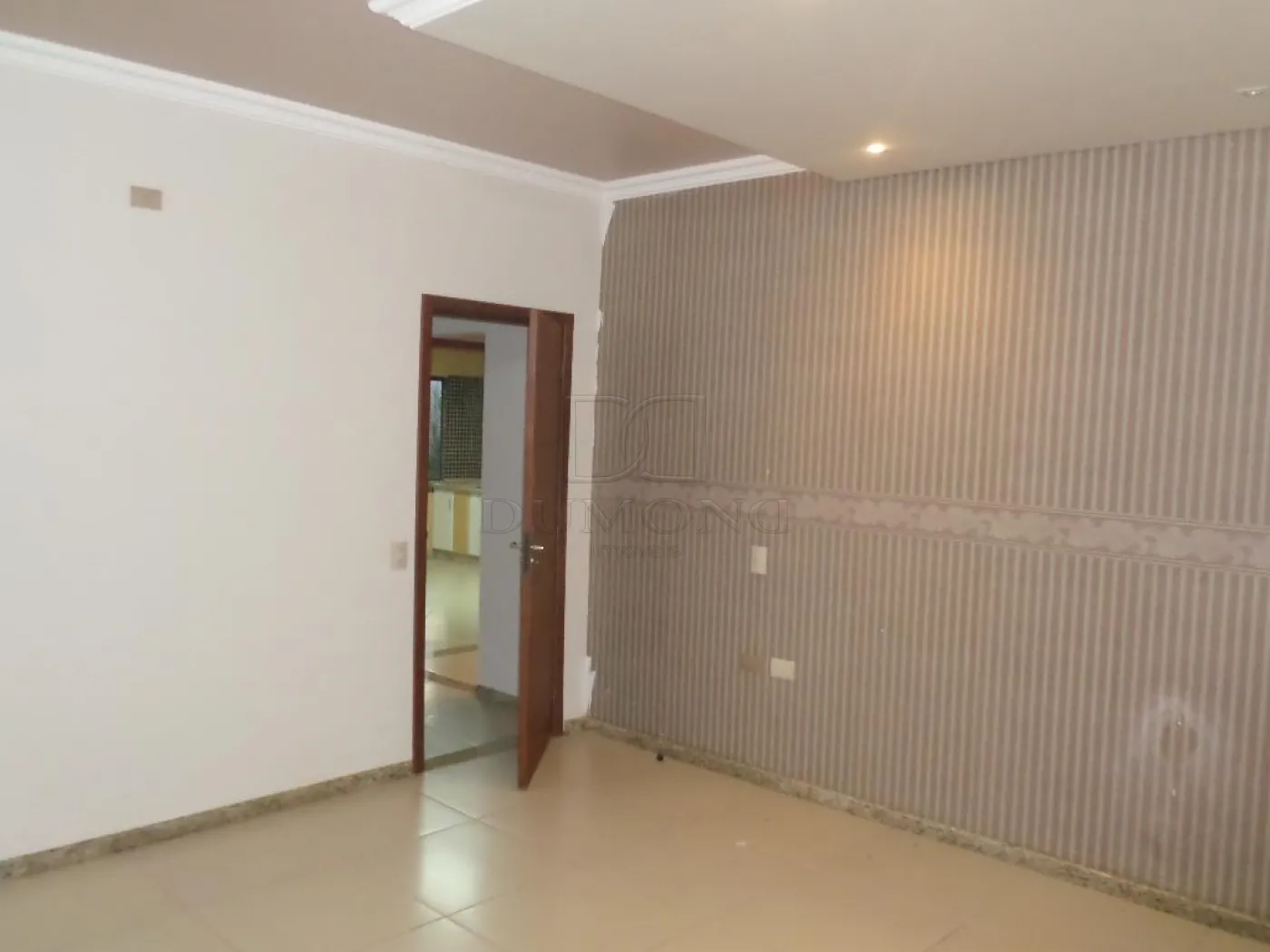 Casa com 3 dormitórios à venda com 253 m² por R$ 710.000 no Jardim Porto Belo em Foz do Iguaçu/PR