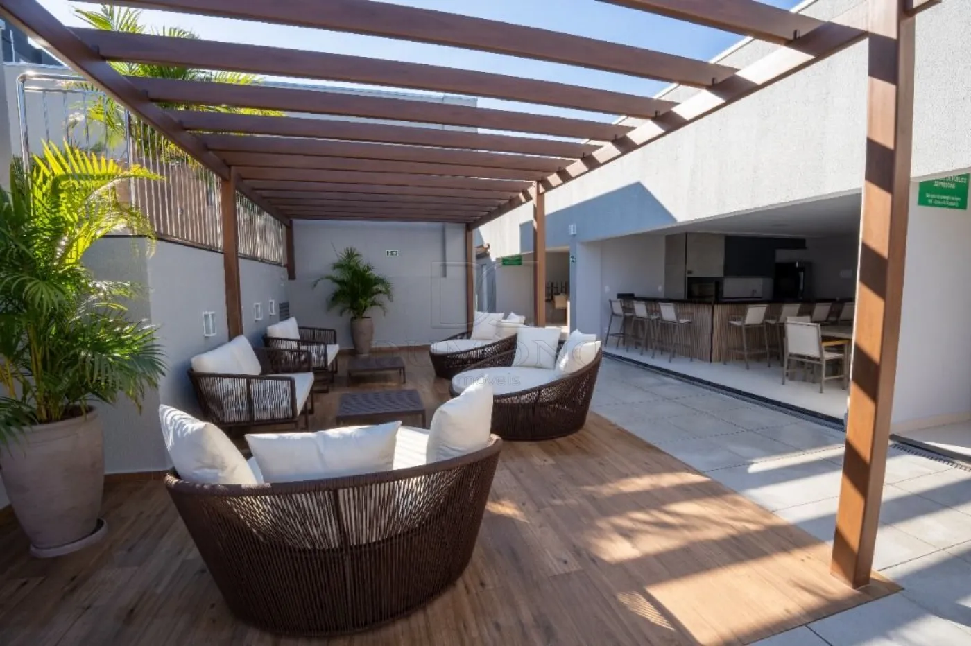 APARTAMENTO GARDEN Á VENDA NO EDIFÍCIO ROYAL LEGACY !!
