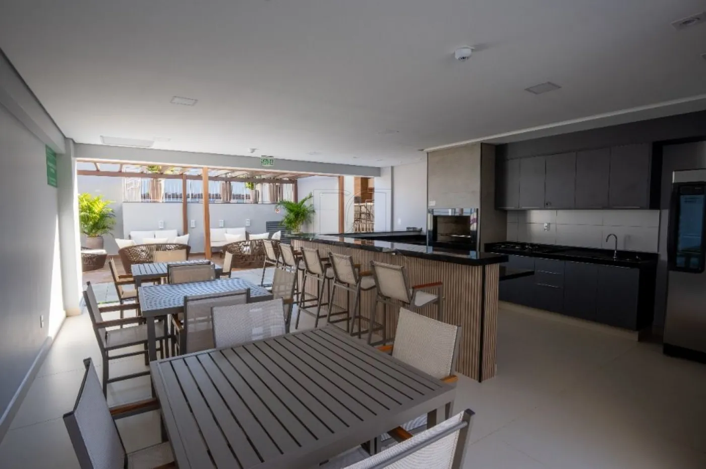 APARTAMENTO GARDEN Á VENDA NO EDIFÍCIO ROYAL LEGACY !!