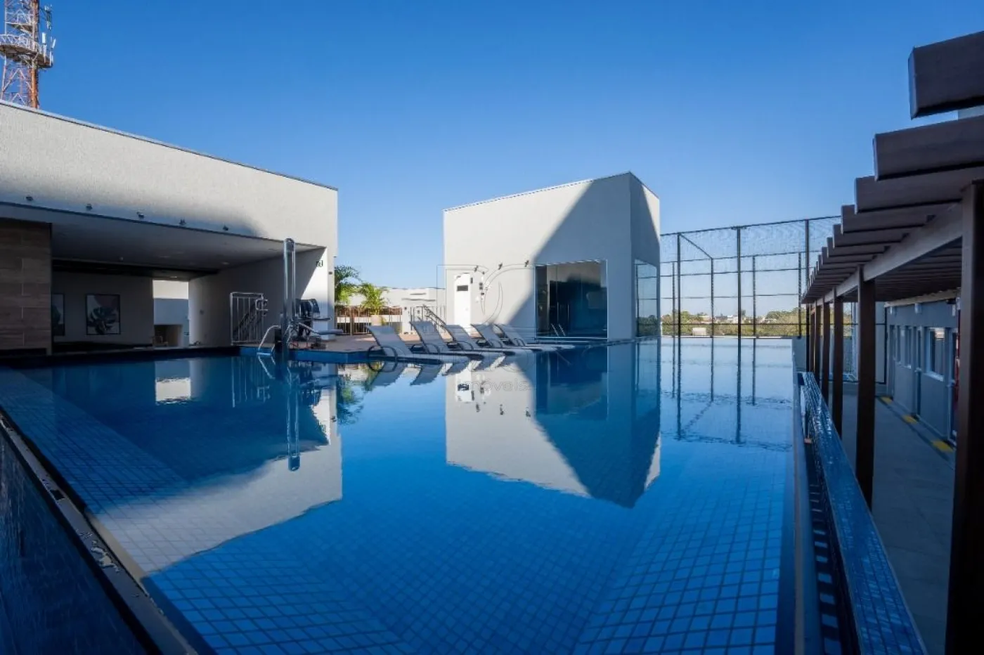 APARTAMENTO GARDEN Á VENDA NO EDIFÍCIO ROYAL LEGACY !!