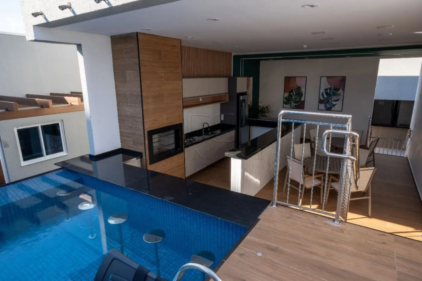 APARTAMENTO GARDEN Á VENDA NO EDIFÍCIO ROYAL LEGACY !!