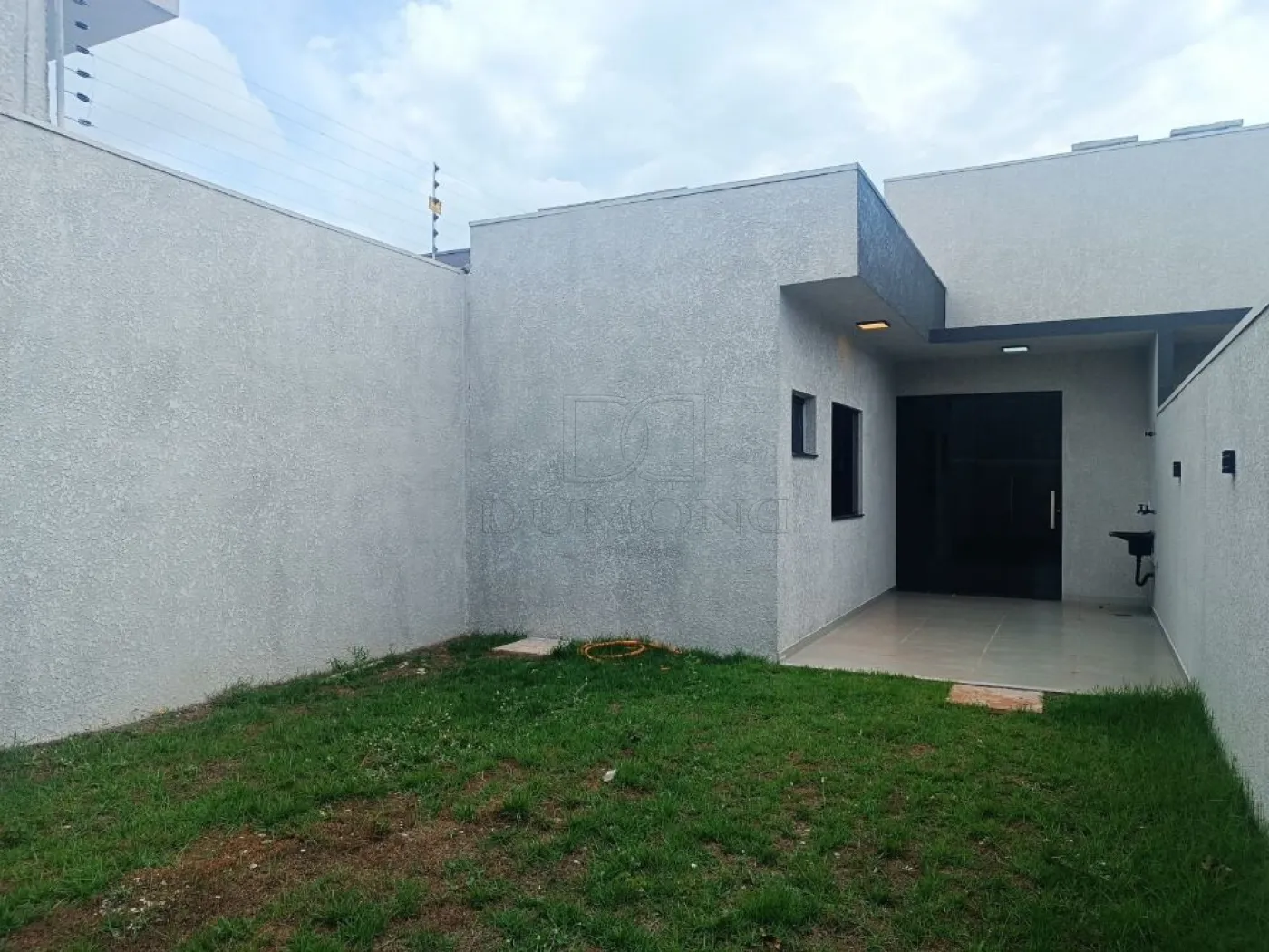 Casa com 3 dormitórios à venda com 89 m² por R$ 550.000 no Jardim Fenícia em Foz do Iguaçu/PR