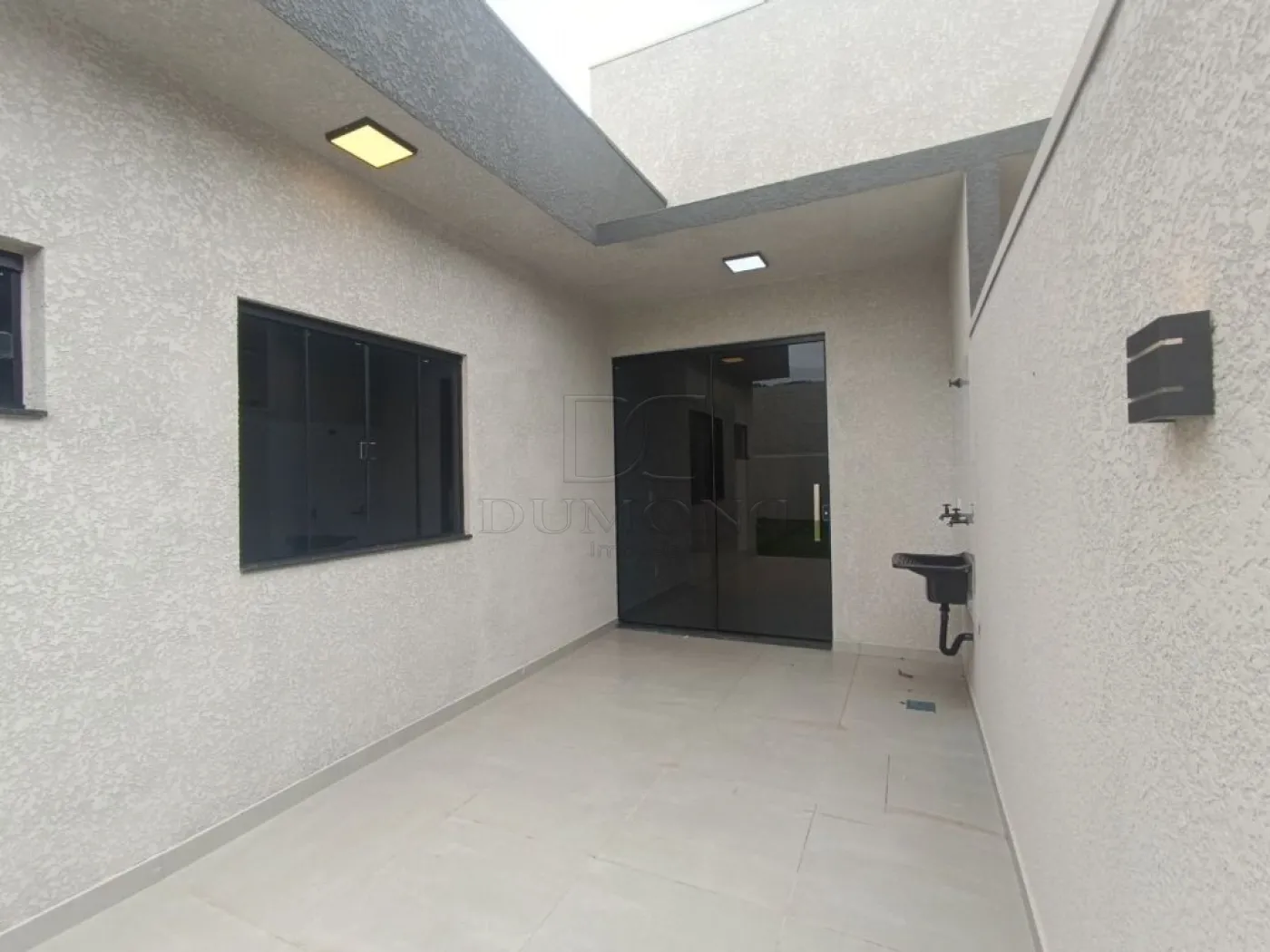 Casa com 3 dormitórios à venda com 89 m² por R$ 550.000 no Jardim Fenícia em Foz do Iguaçu/PR