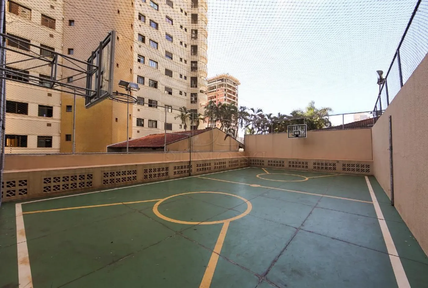 Apartamento Duplex com 4 dormitórios à venda com 384 m² por R$ 2.500.000 no Edifício Maison Classic em Foz do Iguaçu