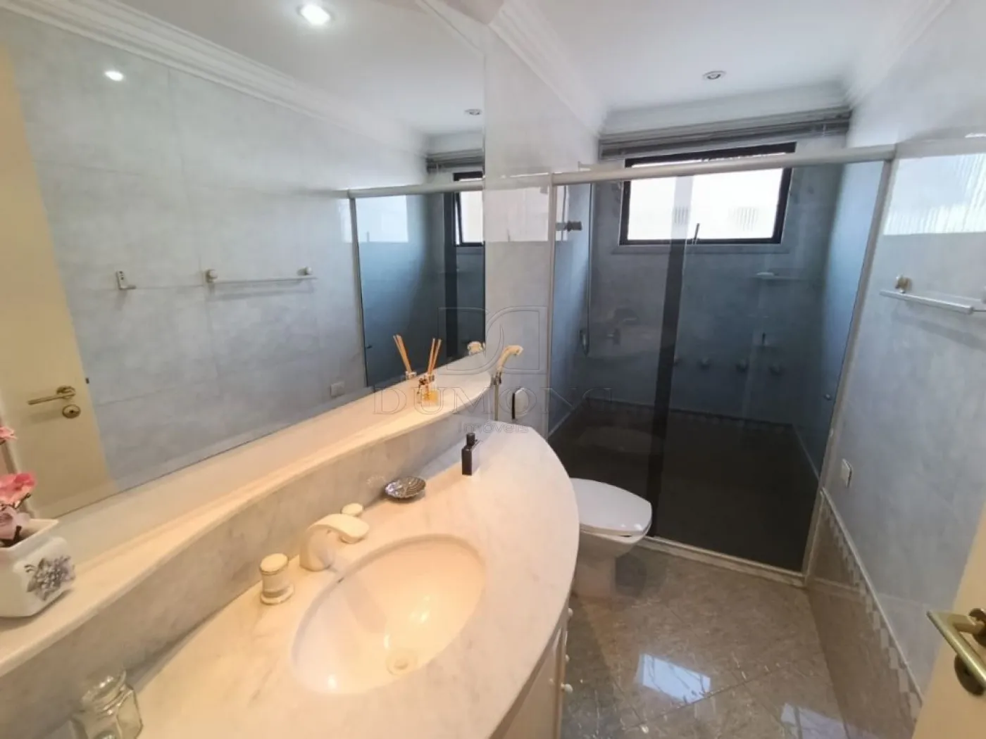 Apartamento Duplex com 4 dormitórios à venda com 384 m² por R$ 2.500.000 no Edifício Maison Classic em Foz do Iguaçu