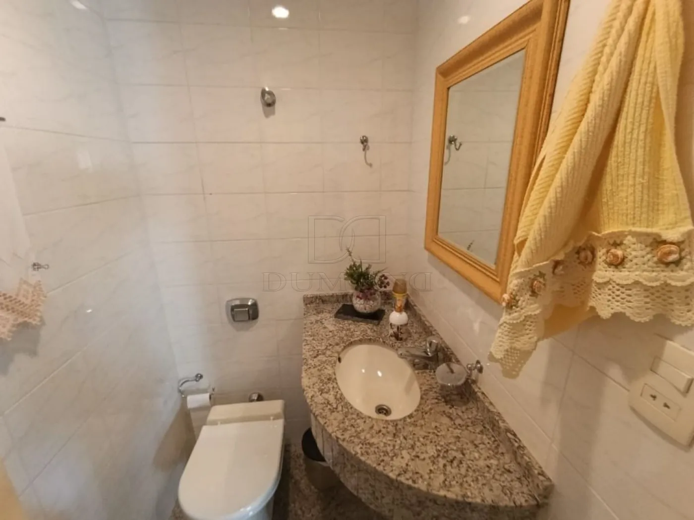 Apartamento Duplex com 4 dormitórios à venda com 384 m² por R$ 2.500.000 no Edifício Maison Classic em Foz do Iguaçu