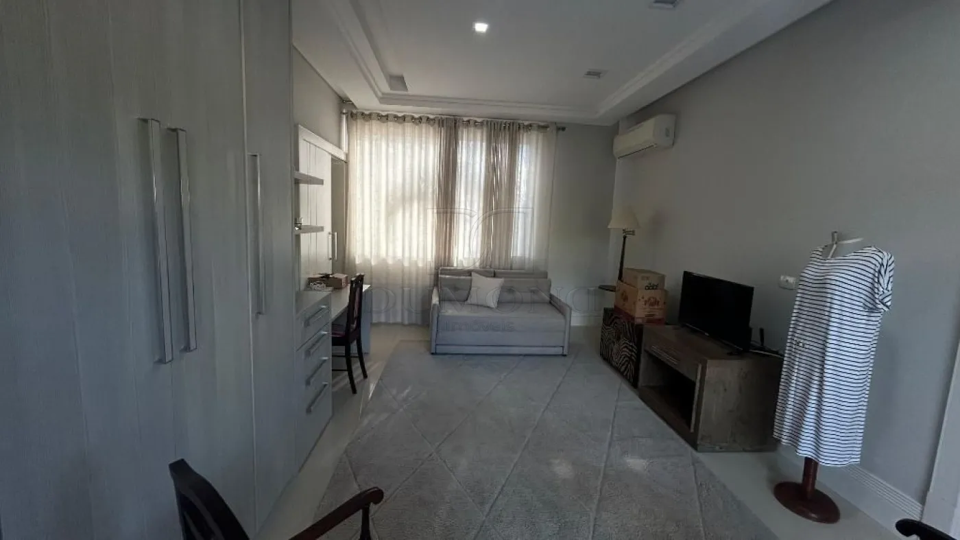 Sobrado com 5 suítes à venda com 675 m² por R$ 5.900.000 no Condomínio Iguassu Green Village em Foz do Iguaçu/PR UNID 1