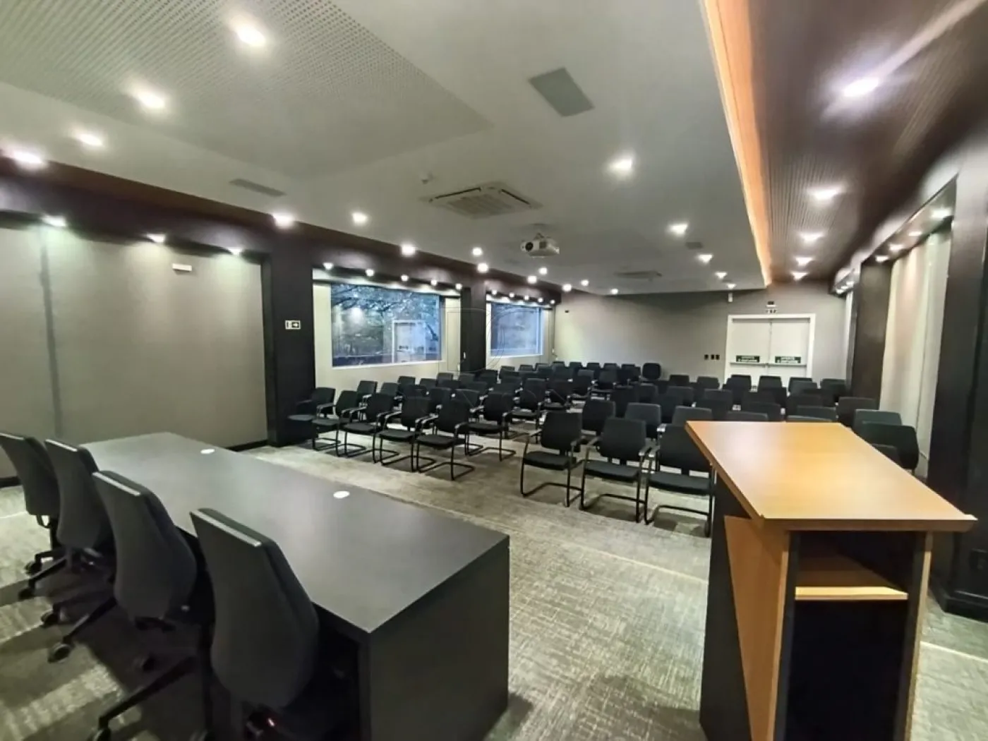 LINDA SALA COMERCIAL NO EDIFÍCIO TORRE MARECHAL!!!