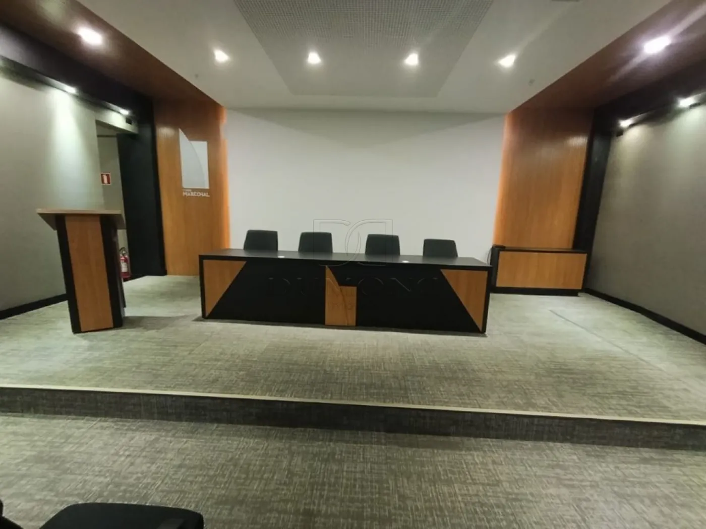 LINDA SALA COMERCIAL NO EDIFÍCIO TORRE MARECHAL!!!