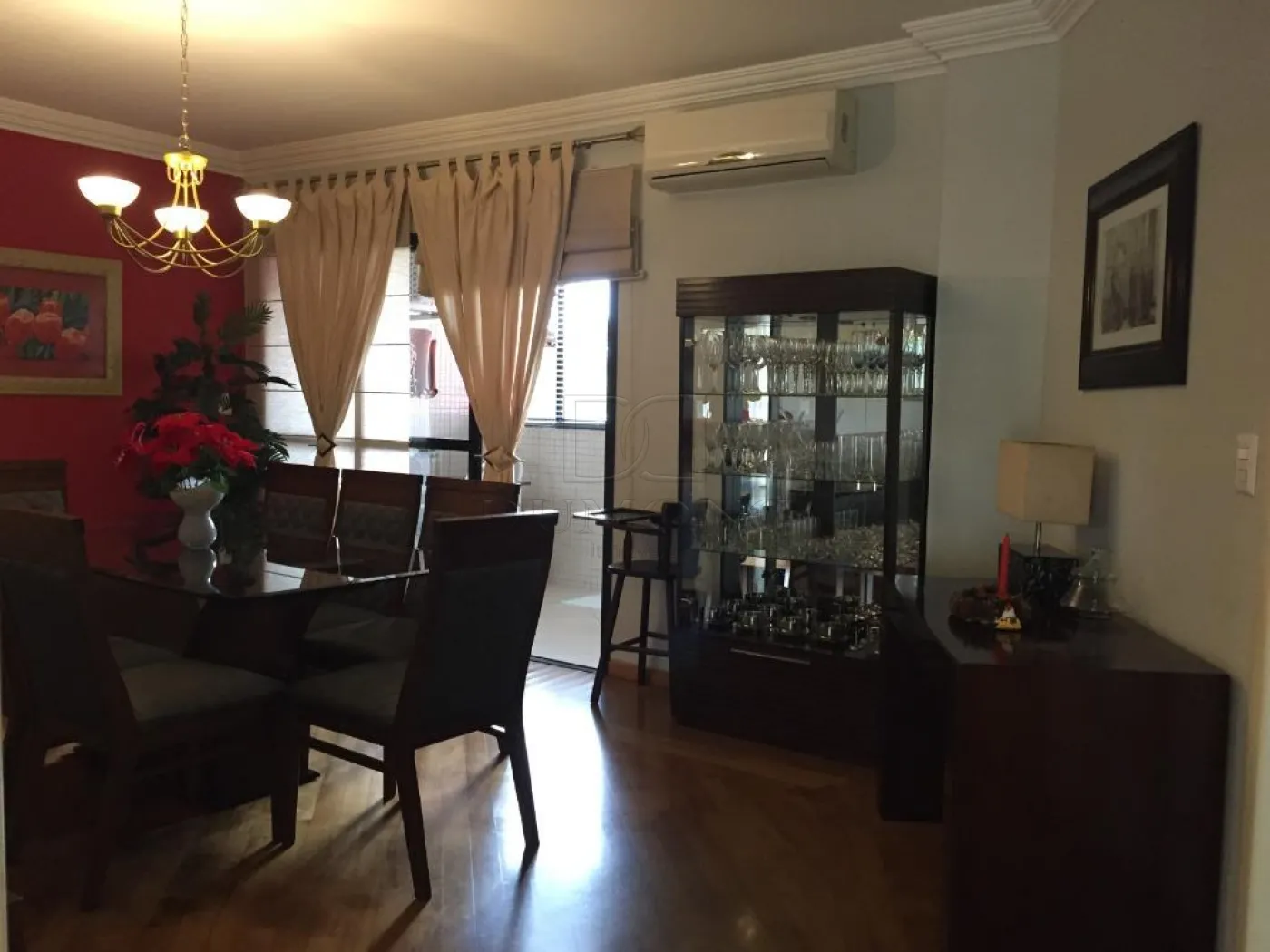 Apartamento com 3 dormitórios à venda com 220 m² por R$ 1.200.000  no Centro em Foz do Iguaçu/PR