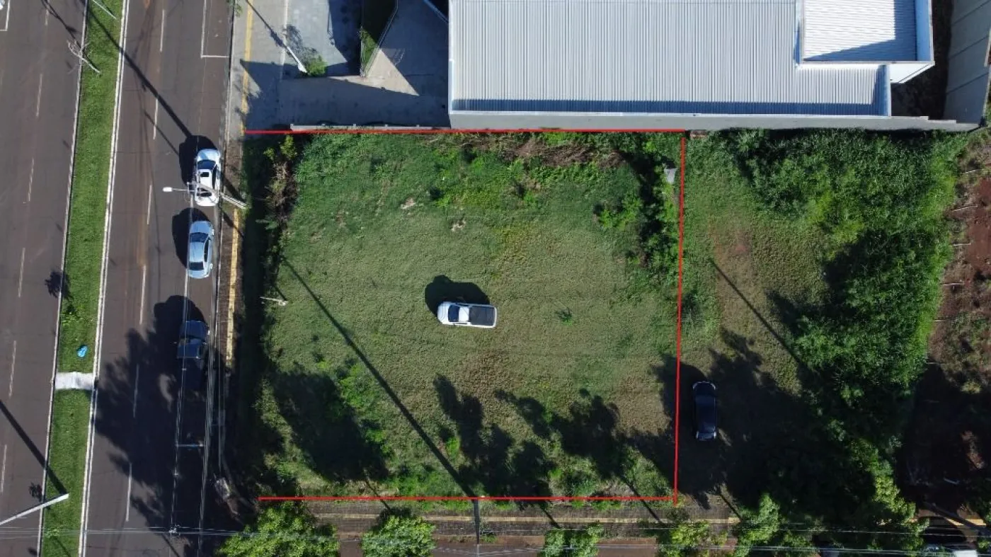 Terreno à venda com 700 m² por R$ 3.500.000 no Jardim Polo Centro em Foz do Iguaçu/PR