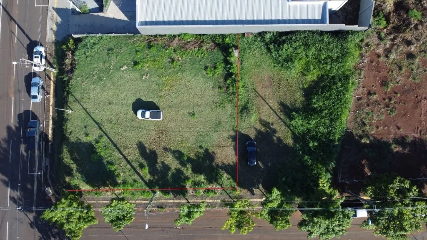 Terreno à venda com 700 m² por R$ 3.500.000 no Jardim Polo Centro em Foz do Iguaçu/PR
