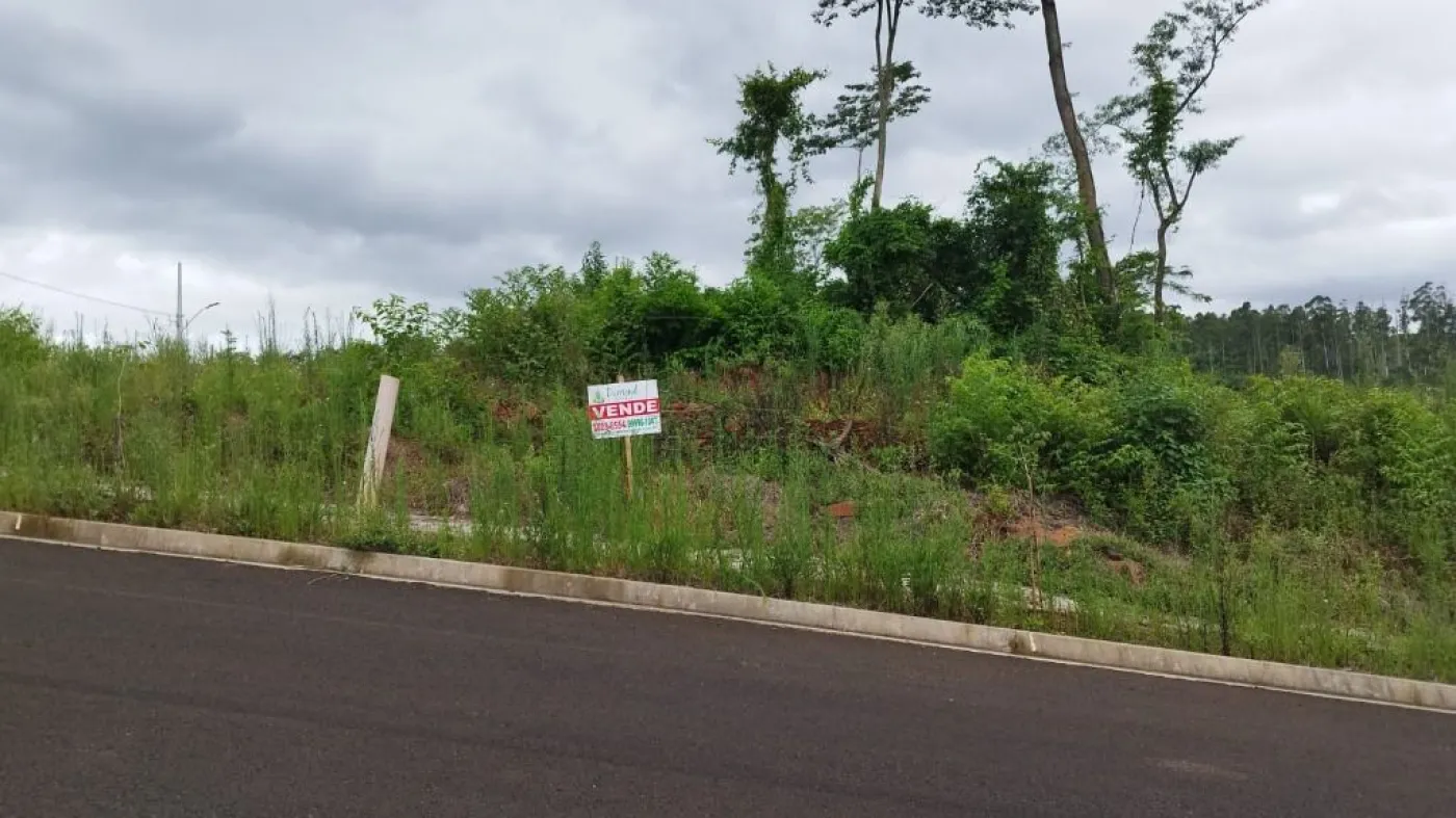 Terreno à venda com 240 m² por R$ 100.000 no Loteamento Ecoville 1 em Foz do Iguaçu/PR