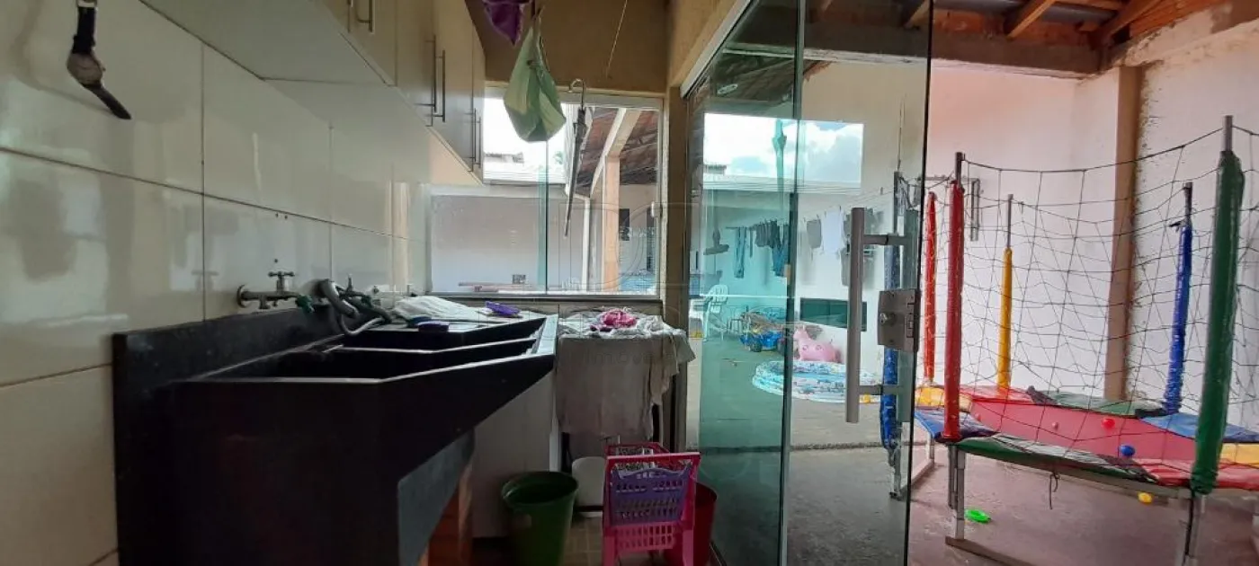 Casa com 3 dormitórios à venda com 130 m² por R$ 430.000 no Jardim Vasco da Gama em Foz do Iguaçu/PR
