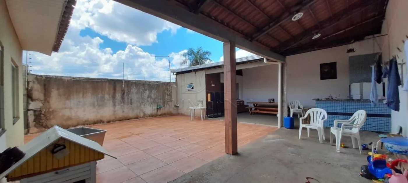 Casa com 3 dormitórios à venda com 130 m² por R$ 430.000 no Jardim Vasco da Gama em Foz do Iguaçu/PR