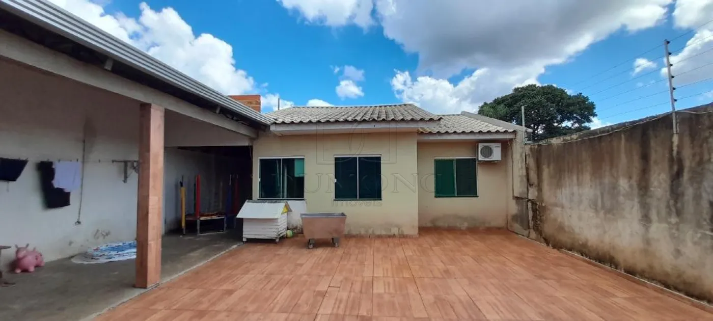Casa com 3 dormitórios à venda com 130 m² por R$ 430.000 no Jardim Vasco da Gama em Foz do Iguaçu/PR