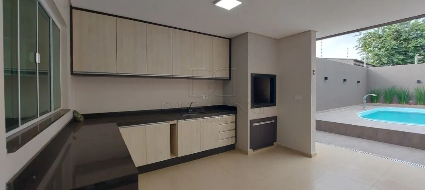 Sobrado com 3 dormitórios à venda com 170 m² por R$ 1.100.000 no Jardim Residencial Bela Vista em Foz do Iguaçu/PR