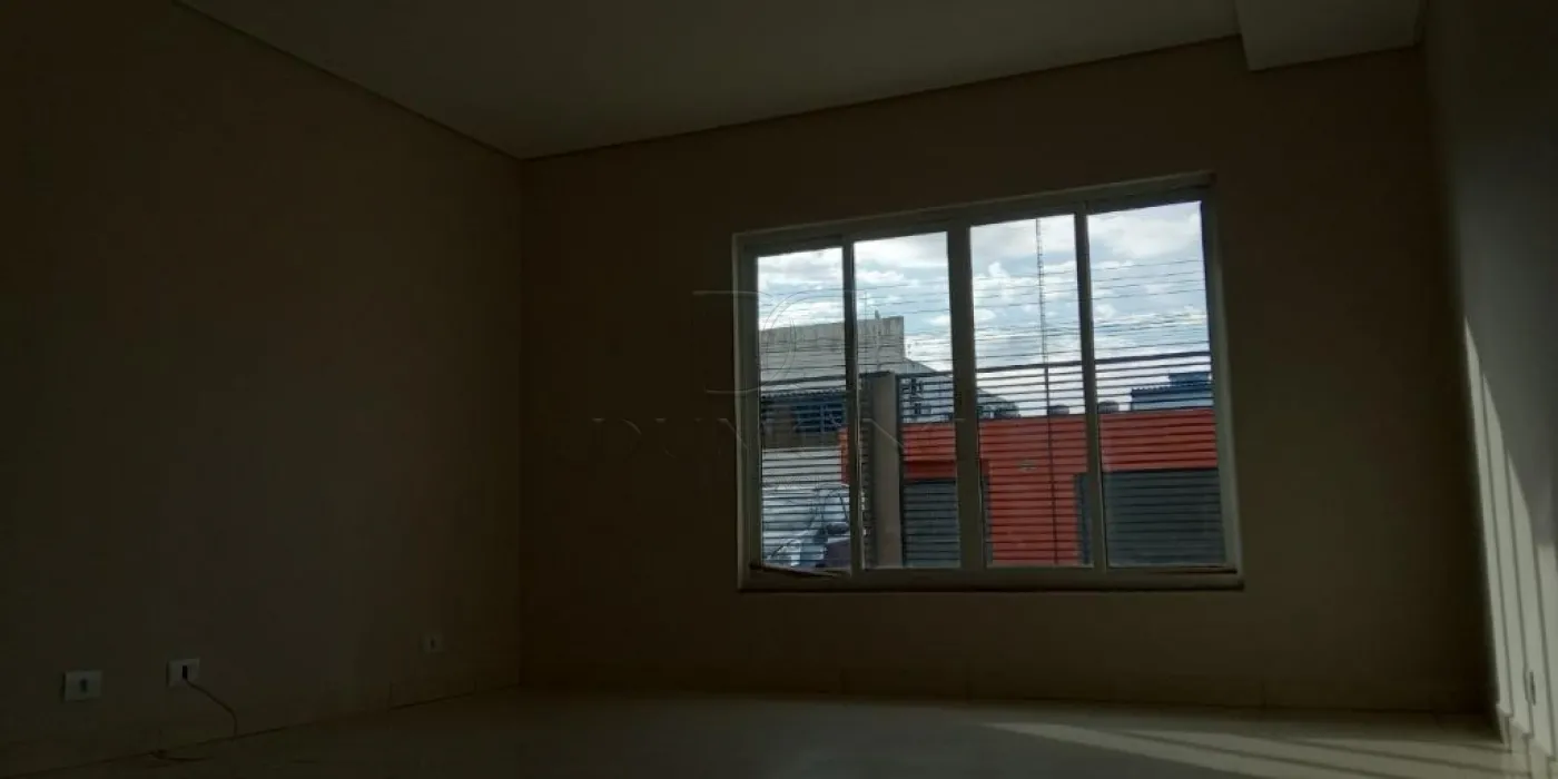 Sobrado para locação, com 03 dormitórios no Jardim Ana Cristina