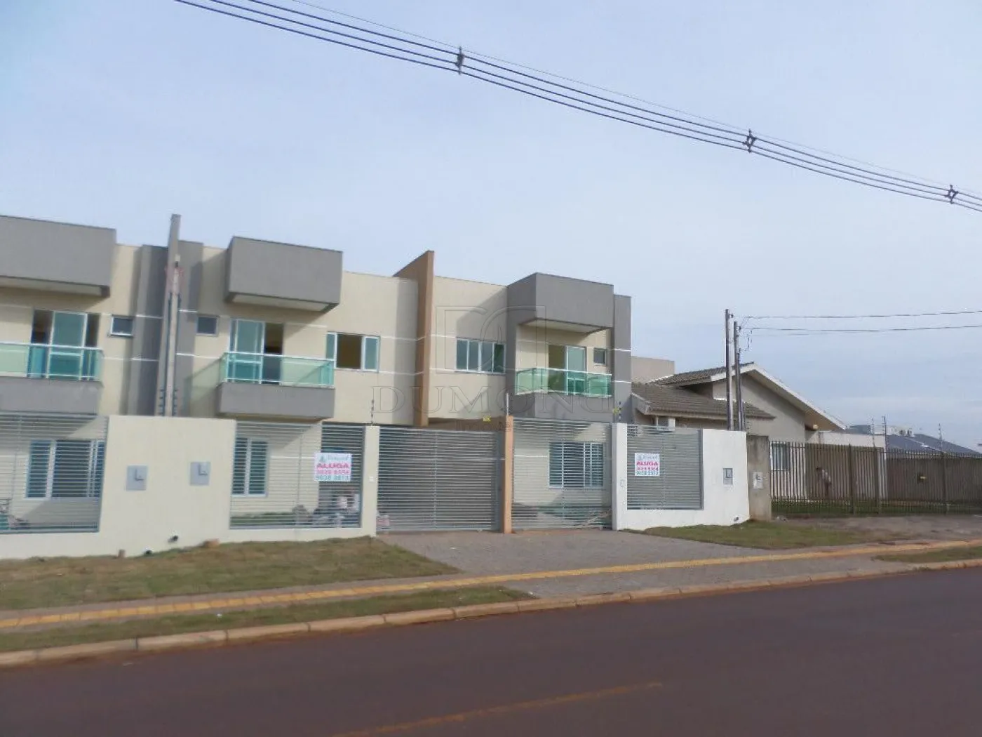 Sobrado para locação, com 03 dormitórios no Jardim Ana Cristina