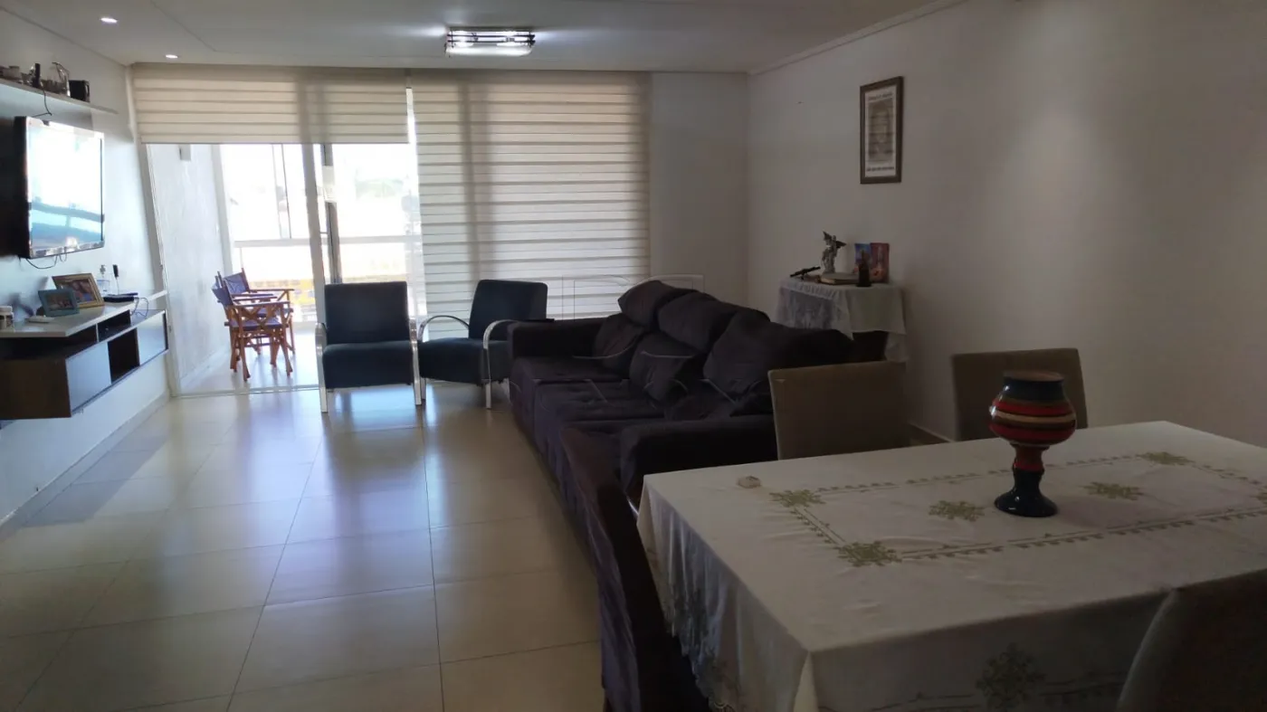 Prédio Comercial e Residencial localizado