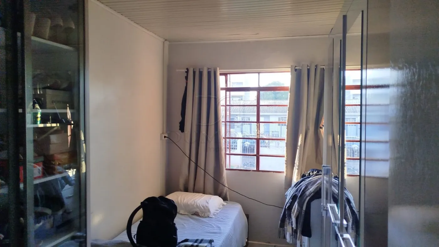 Casa de alvenaria localizado na Vila A, próximo a Escola, Mercados, Bancos