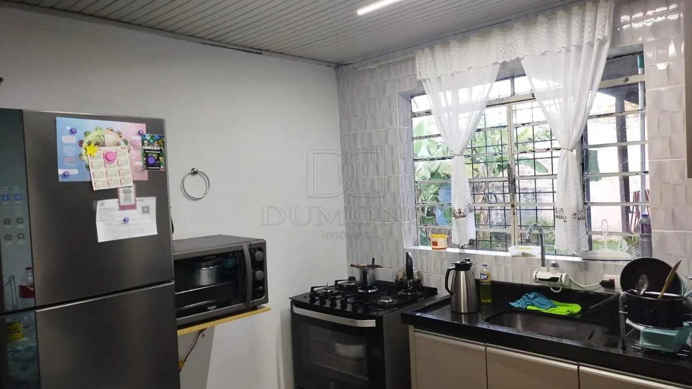 Casa de alvenaria localizado na Vila A, próximo a Escola, Mercados, Bancos