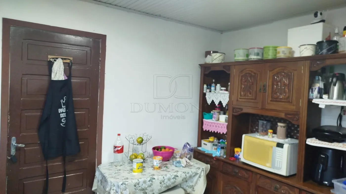 Casa de alvenaria localizado na Vila A, próximo a Escola, Mercados, Bancos