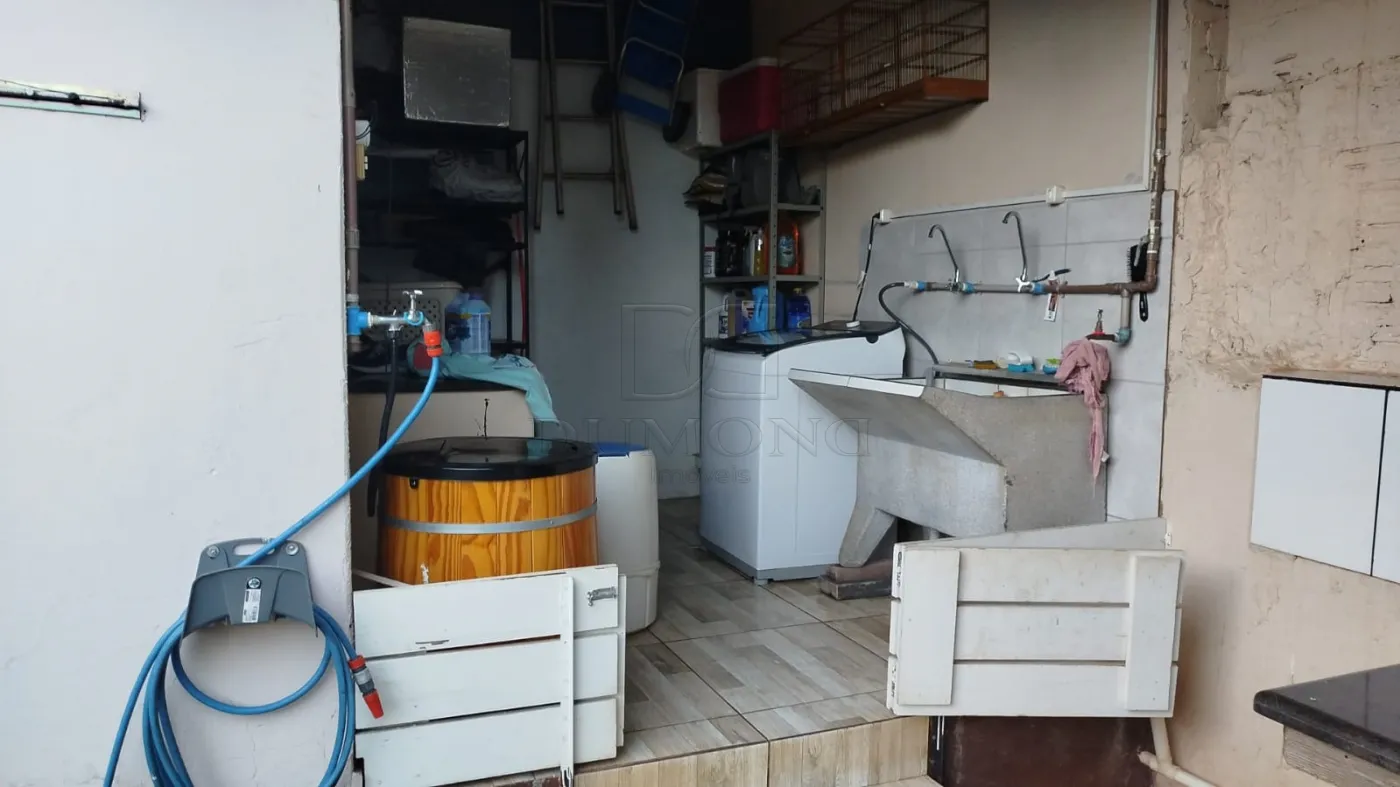 Casa de alvenaria localizado na Vila A, próximo a Escola, Mercados, Bancos
