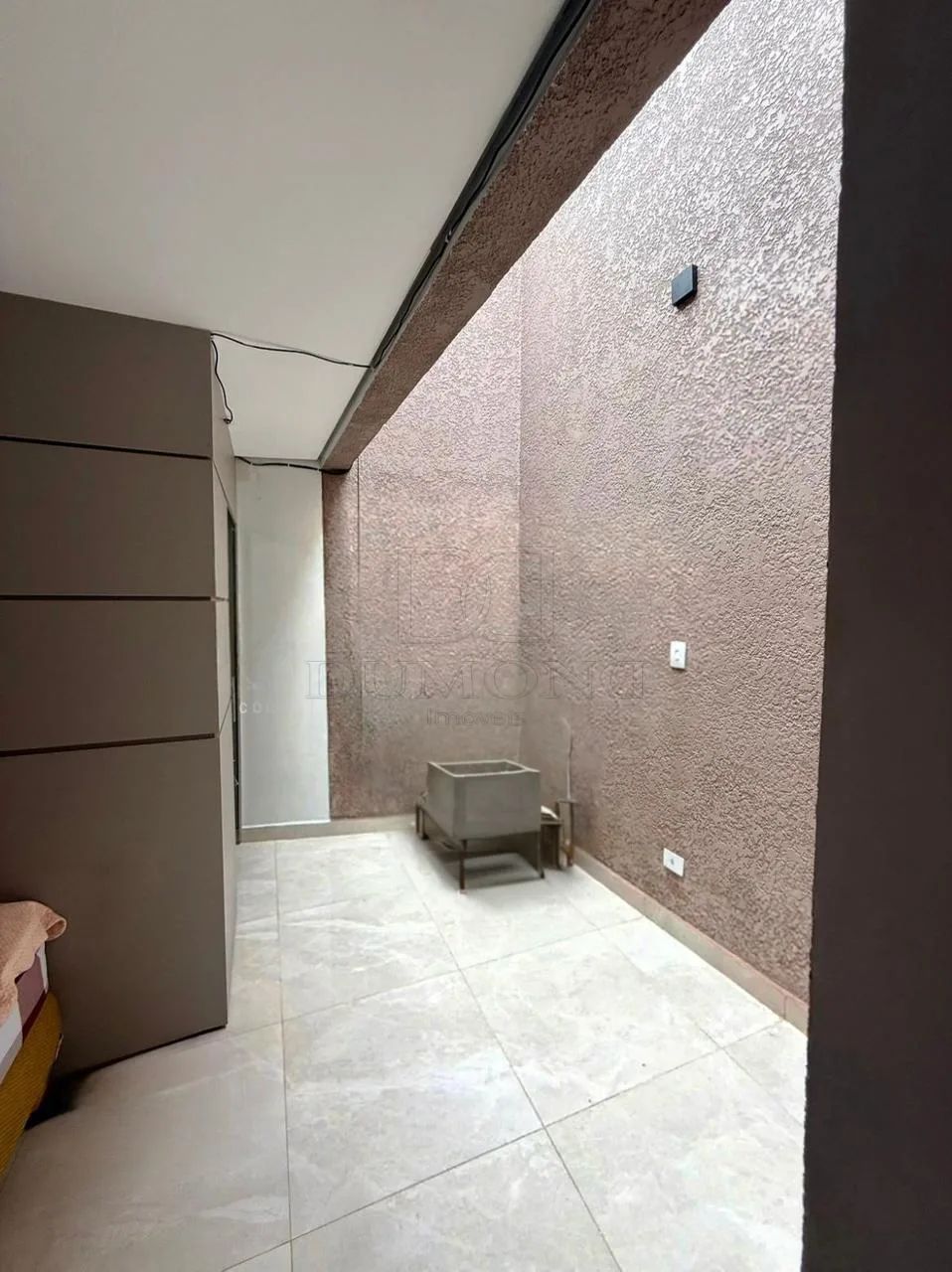 CASA À VENDA COM 73,94M² POR R$500.000,00 NO JARDIM IPÊ EM FOZ DO IGUAÇU/PR