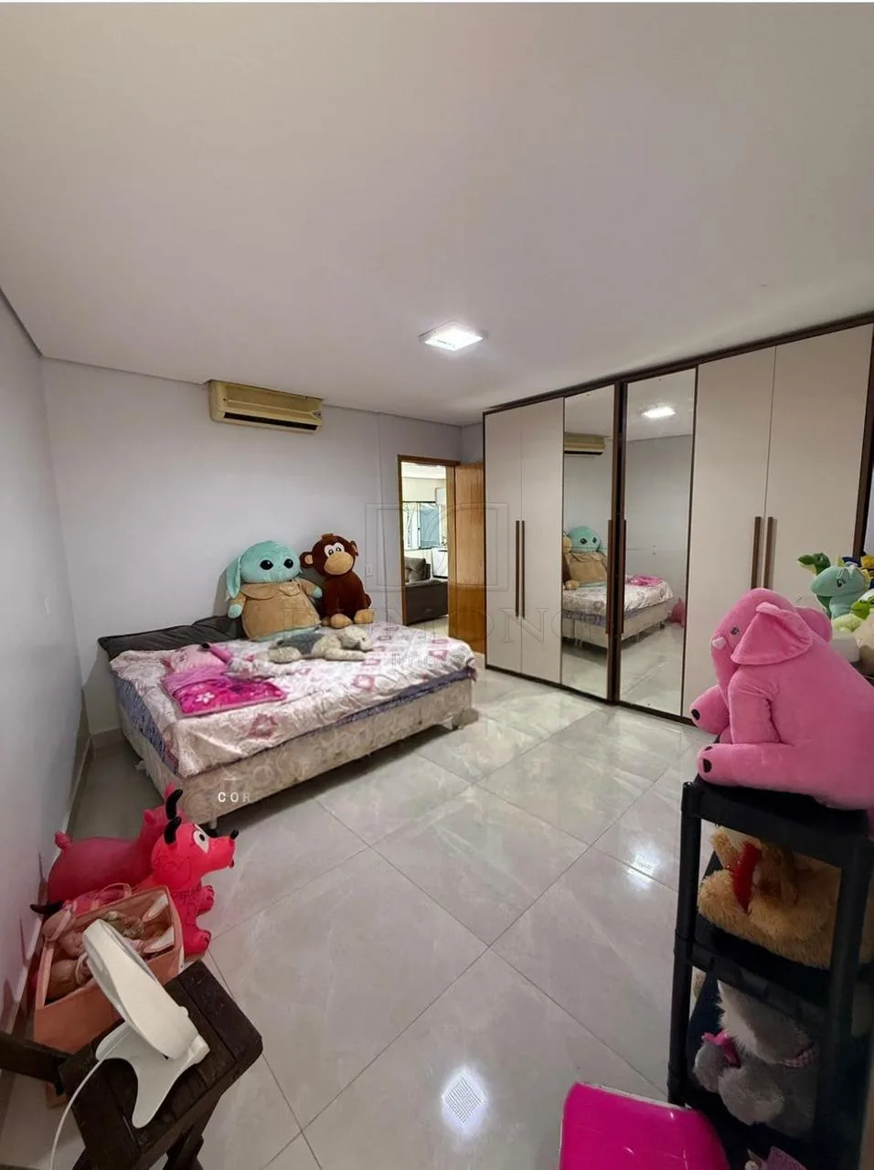 CASA À VENDA COM 73,94M² POR R$500.000,00 NO JARDIM IPÊ EM FOZ DO IGUAÇU/PR