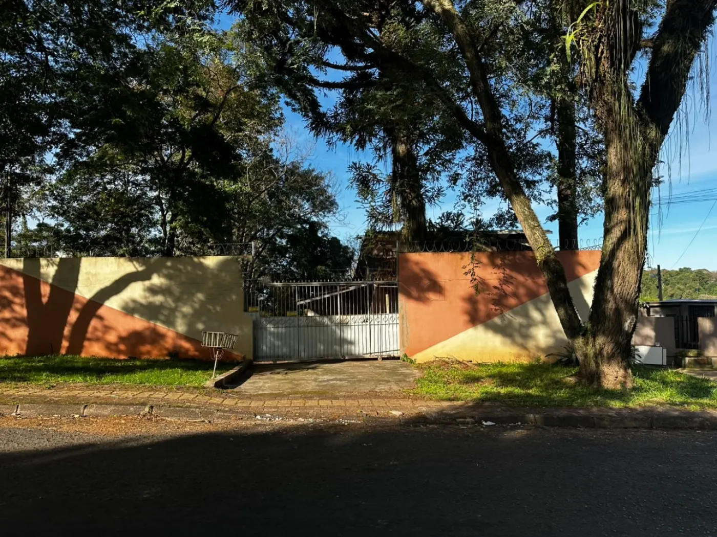 Terreno à venda com 1.800,00 m² por  R$ 1.600,000,00 no centro de FOZ DO IGUAÇU/PR -