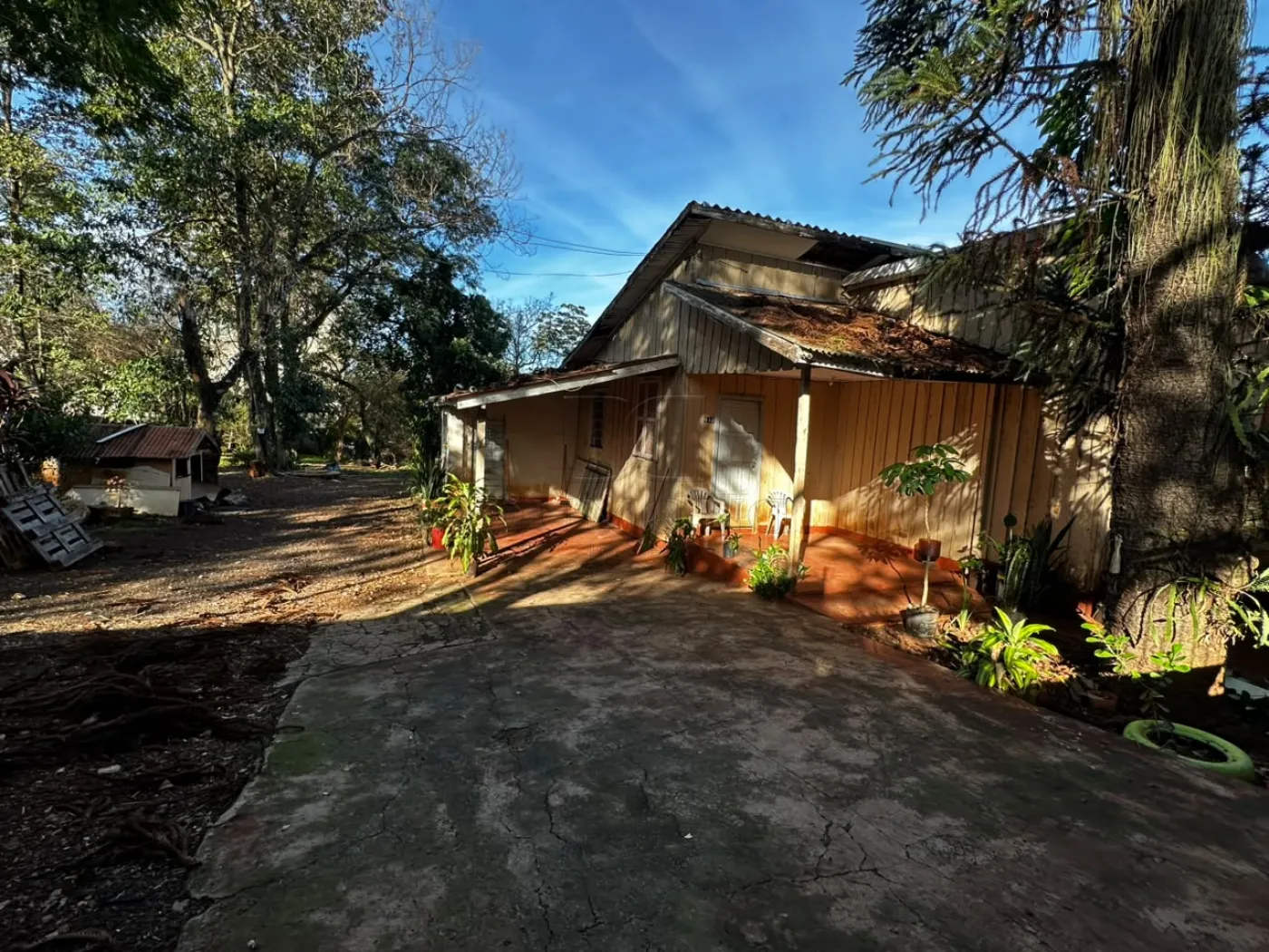 Terreno à venda com 1.800,00 m² por  R$ 1.600,000,00 no centro de FOZ DO IGUAÇU/PR -