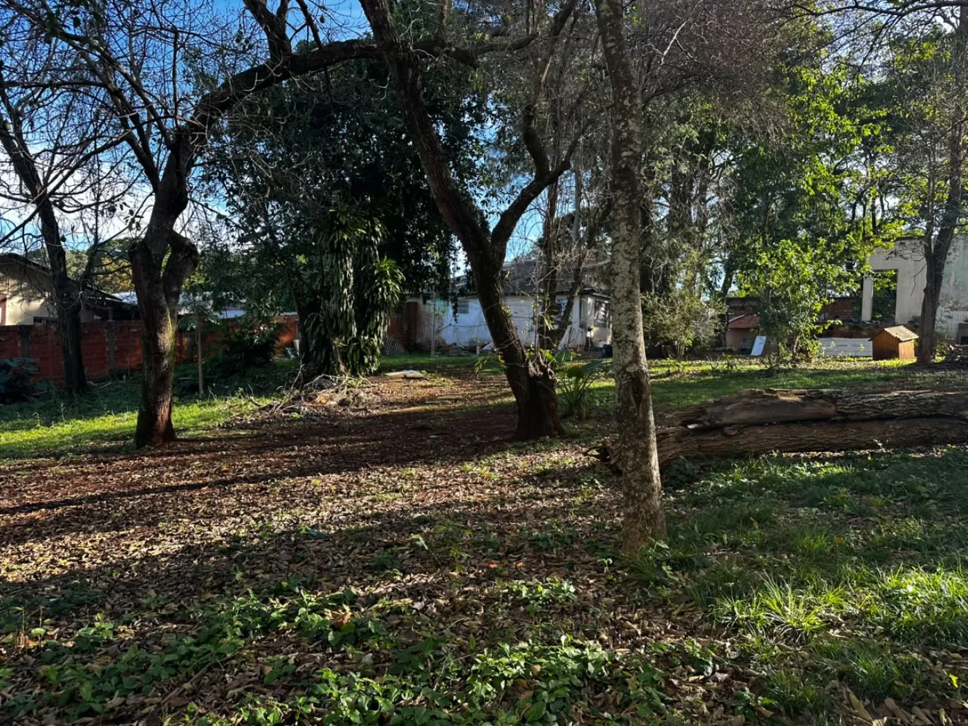 Terreno à venda com 1.800,00 m² por  R$ 1.600,000,00 no centro de FOZ DO IGUAÇU/PR -