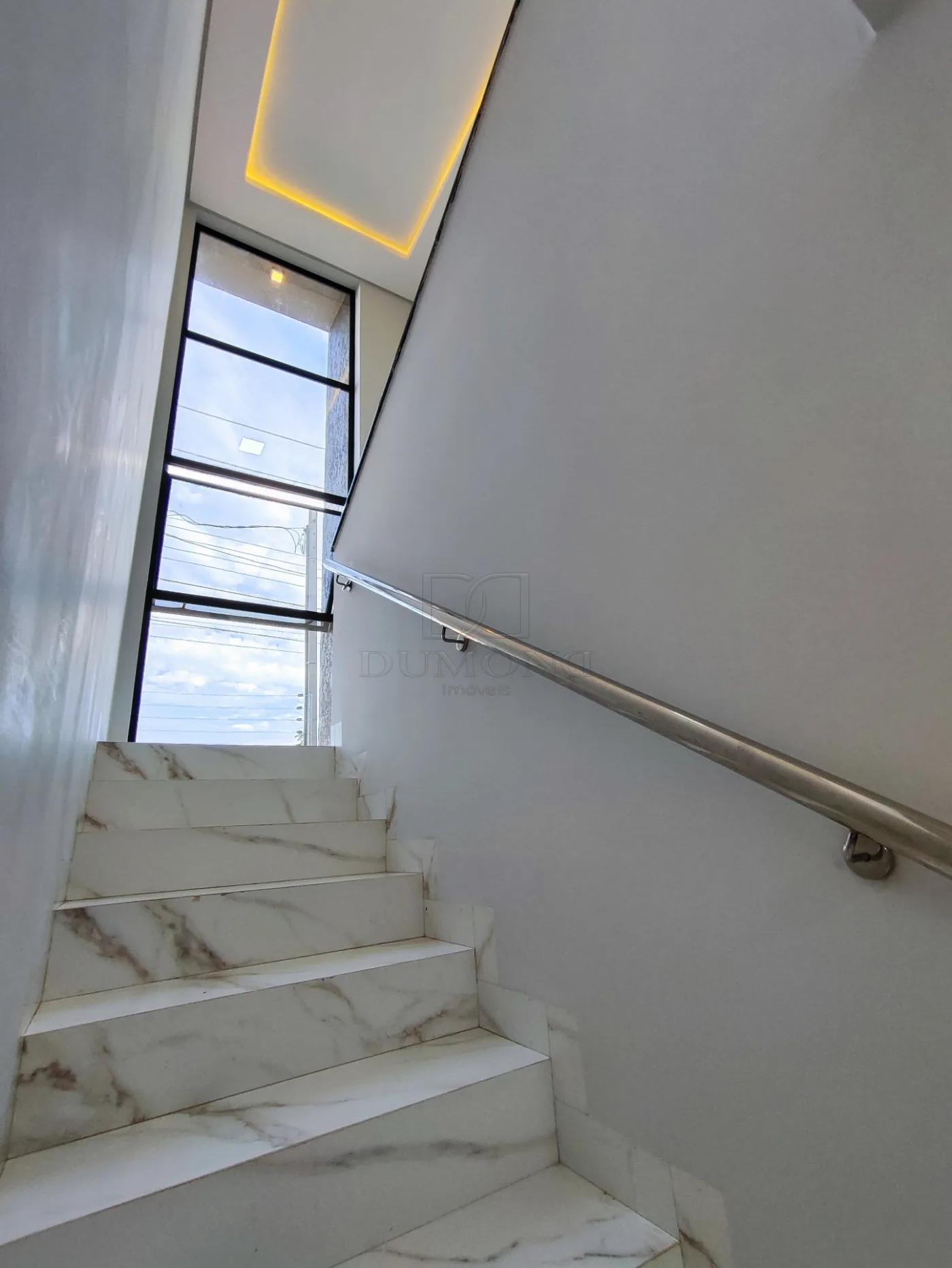 SOBRADO PARA LOCAÇÃO NO CONJUNTO LIBRA, COM 104,55M² POR R$ 4.500,00 EM FOZ DO IGUAÇU/PR
