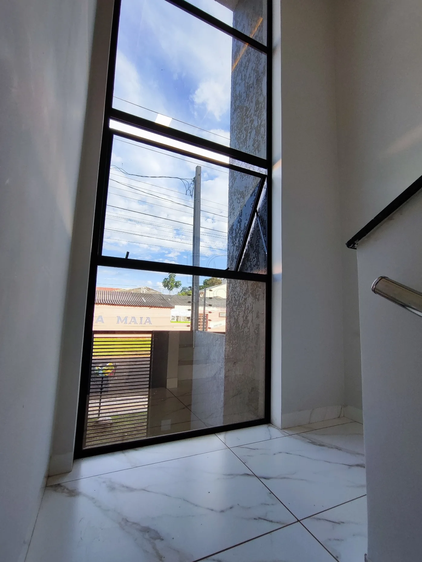 SOBRADO PARA LOCAÇÃO NO CONJUNTO LIBRA, COM 104,55M² POR R$ 4.500,00 EM FOZ DO IGUAÇU/PR