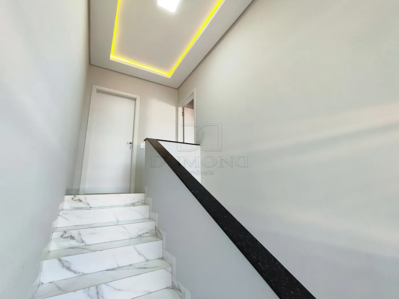 SOBRADO PARA LOCAÇÃO NO CONJUNTO LIBRA, COM 104,55M² POR R$ 4.500,00 EM FOZ DO IGUAÇU/PR