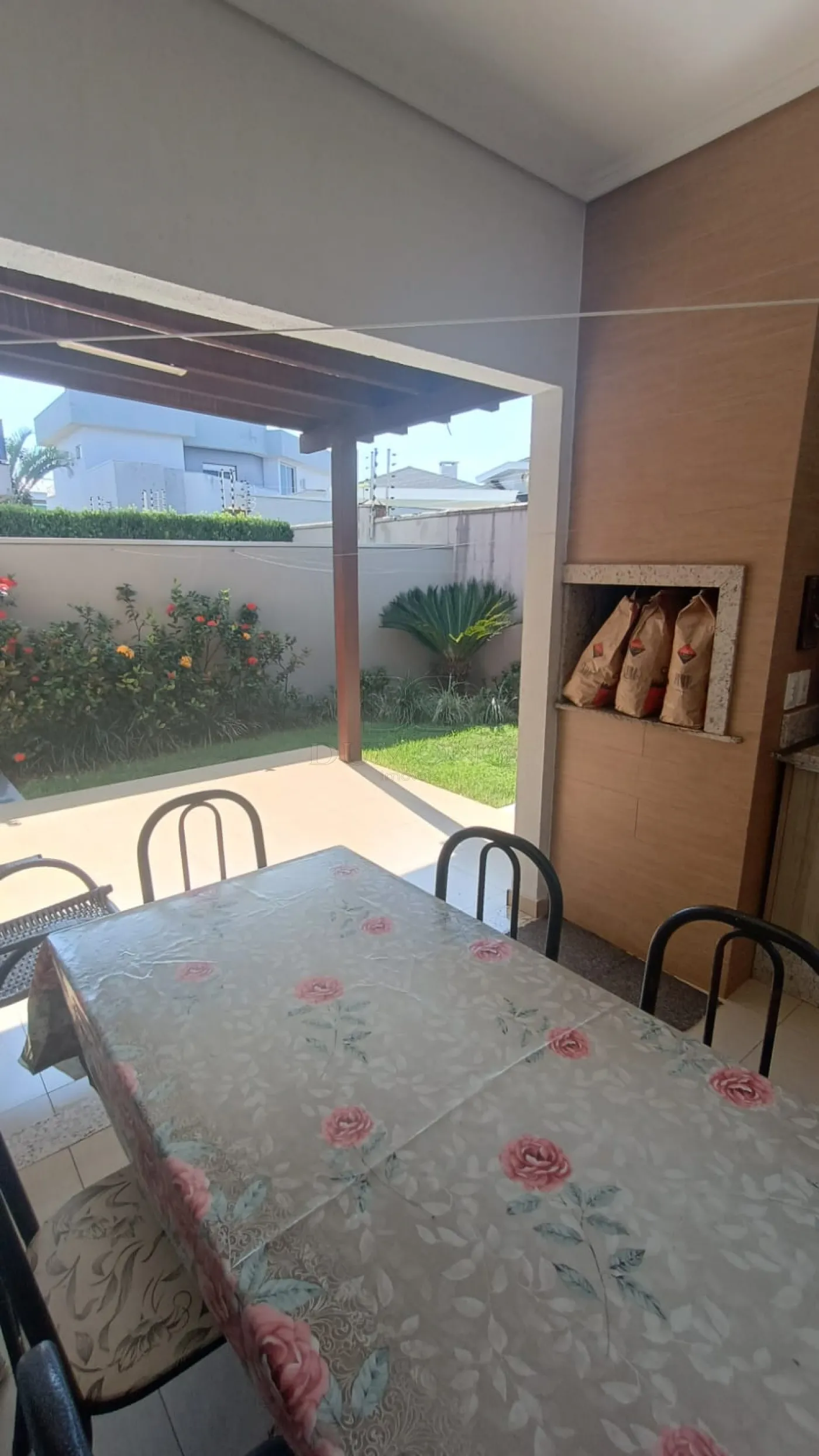 CASA TÉRREA ALTO PADRÃO NO CONDOMÍNIO TERRAS ALPHA I