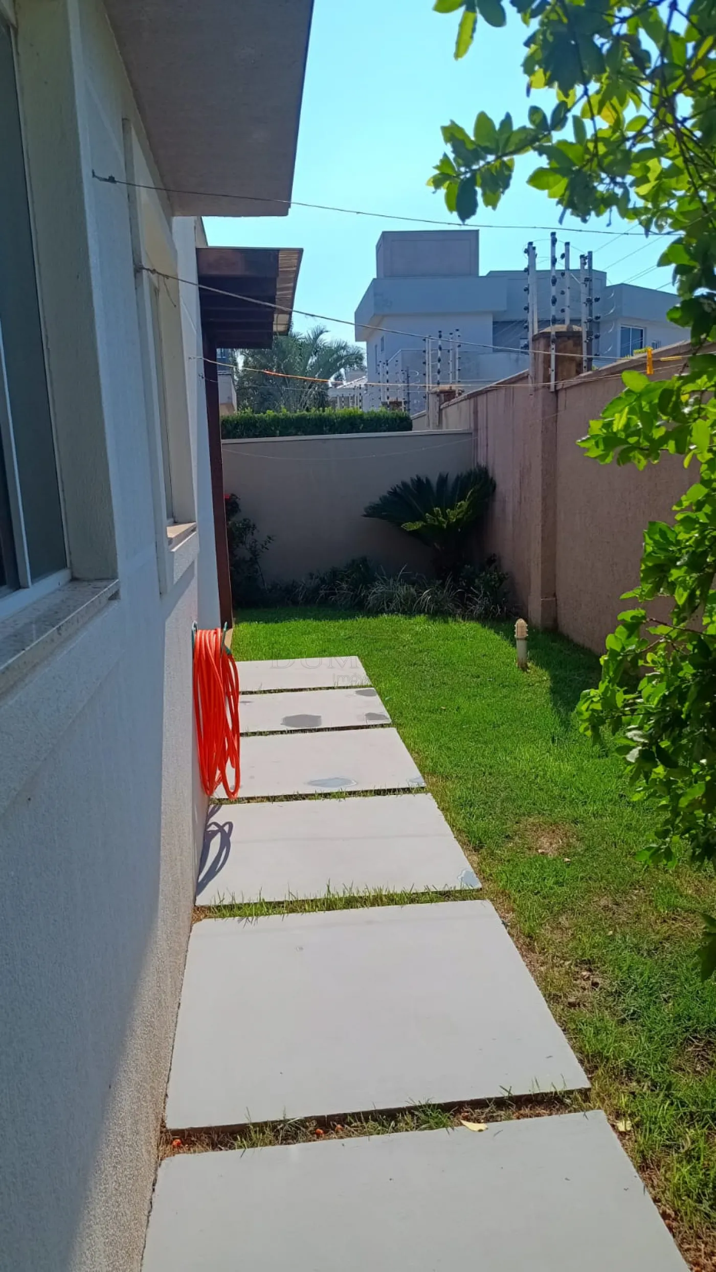 CASA TÉRREA ALTO PADRÃO NO CONDOMÍNIO TERRAS ALPHA I