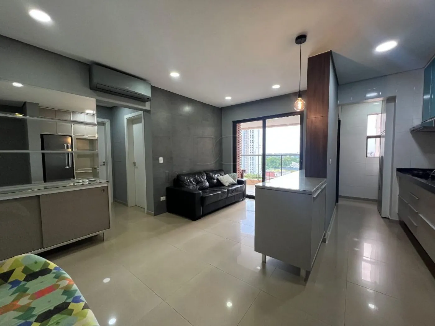 LINDO APARTAMENTO PARA LOCAÇÃO TOTALMENTE MOBILIADO NO EDIFÍCIO TOSCANA !!!